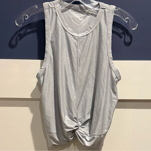 Old Navy Women's Light Gray Knotted front Tank Top size small